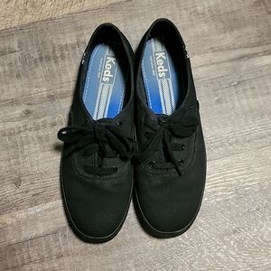 Women size 9 black Keds